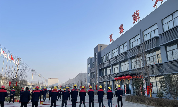 垃圾房生產廠家開工配圖二